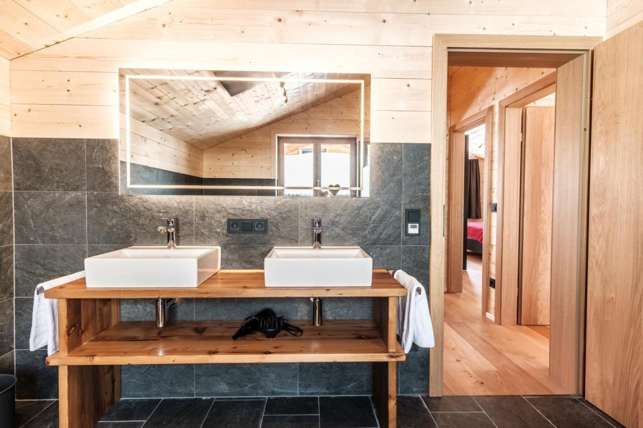 Heidi Chalets Falkert Heidialm - Chalets Bergwinter Patergassen Eksteriør bilde